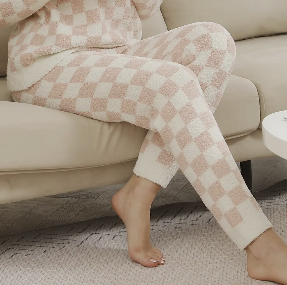 Checkered Loungers