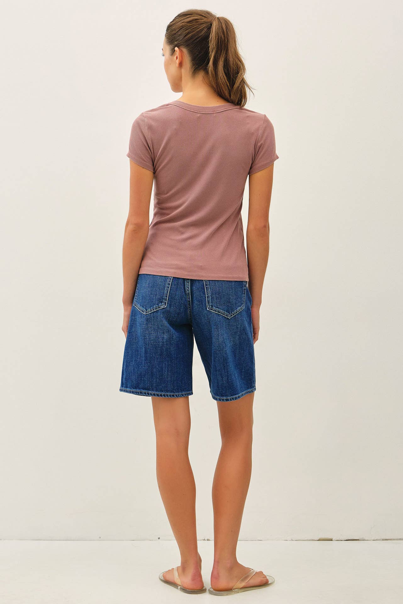 ULTRA SOFT BASIC SCOOP NECK BABY TEE