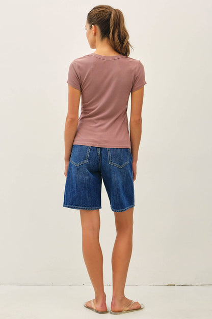 ULTRA SOFT BASIC SCOOP NECK BABY TEE