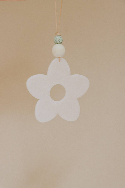 Daisy Flower Essential Oil Car Diffuser Charm
